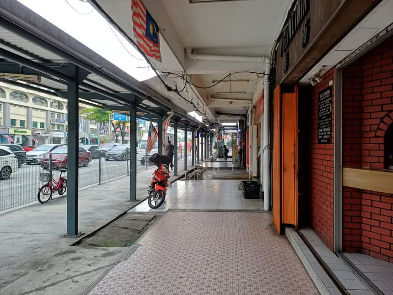 Kedai untuk Disewa di KL City Centre (Kuala Lumpur) - Lee Chin - Exterior - PropertyGuru.com.my
