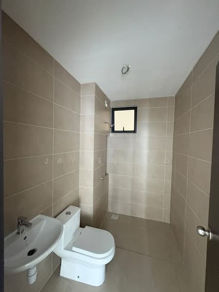 Service Residence for Sale at RESIDENSI IDAMAN RIA - Jayden Neo - Bathroom - PropertyGuru.com.my