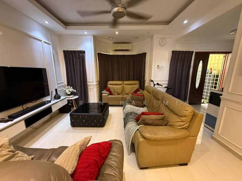 Terraced House for Sale in Taman Aman Putra (Puchong) - Nazrin Hakimin - Living Room - PropertyGuru.com.my