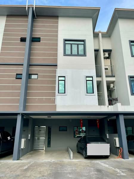 Terraced House for Rent in Kuching (Sarawak) - Jeno Tan - Exterior - PropertyGuru.com.my