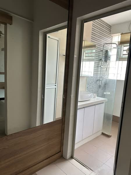 Rumah Teres 2-Tingkat untuk Dijual di Sungai Ara (Penang) - Lilly . - Bathroom - PropertyGuru.com.my