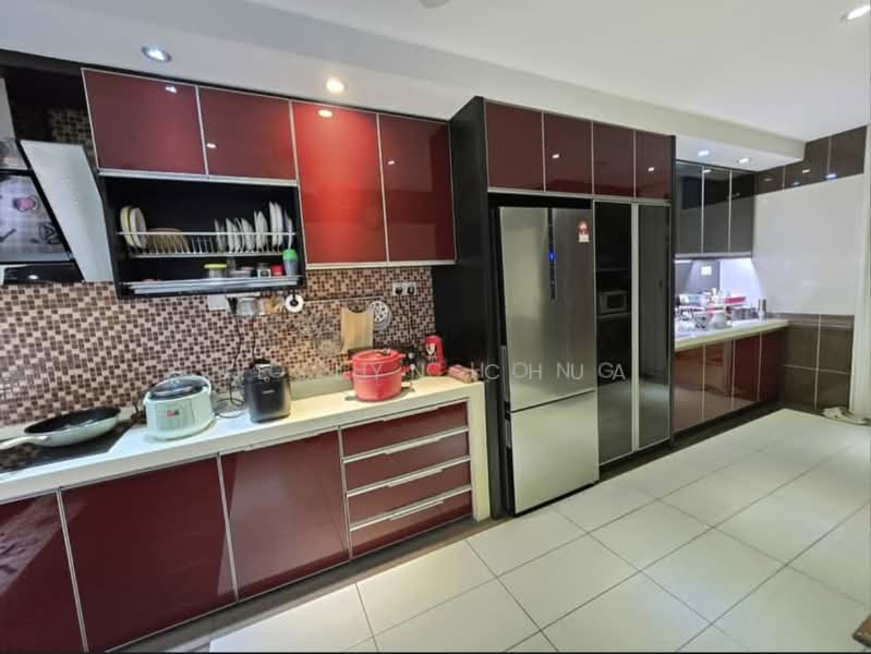 2-storey Terraced House for Sale in Putra Heights (Subang Jaya) - Jeslyn Chua - Kitchen - PropertyGuru.com.my