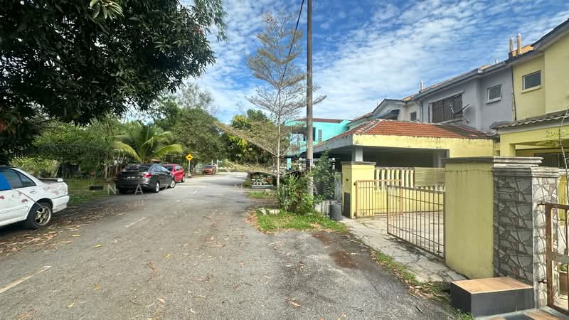 2-storey Terraced House for Sale in Bandar Tasik Puteri (Rawang) - Nazrin Hakimin - Exterior - PropertyGuru.com.my