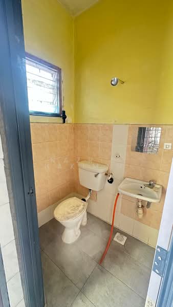 2-storey Terraced House for Sale in Bandar Tasik Puteri (Rawang) - Nazrin Hakimin - Bathroom - PropertyGuru.com.my