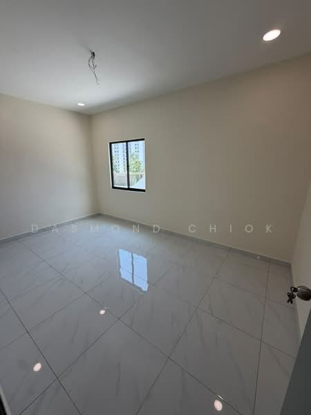 Bungalow House for Sale in Larkin (Johor Bahru) - Dasmond Chiok - PropertyGuru.com.my