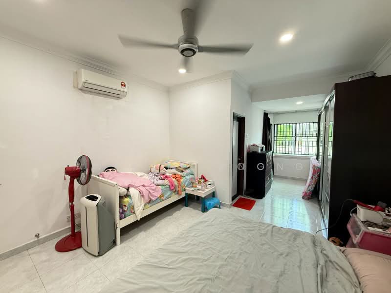 2-storey Terraced House for Sale in Taman Ehsan (Kepong) - Anthony Foong - Bedroom - PropertyGuru.com.my