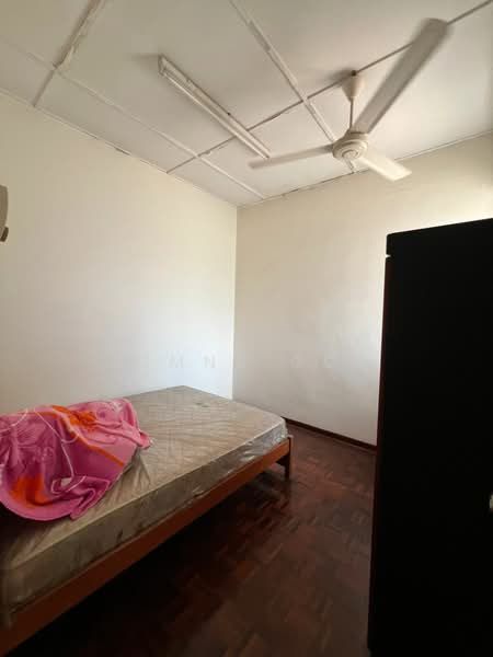 Rumah Teres 2-Tingkat untuk Dijual di Taman Bukit Belimbing (Balakong) - Aimns Goy - Bedroom - PropertyGuru.com.my