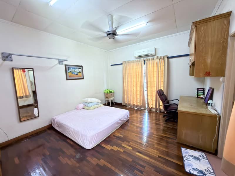 Rumah Teres 2.5-Tingkat untuk Dijual di Bandar Sri Damansara (Selangor) - Suki Tan - Bedroom - PropertyGuru.com.my