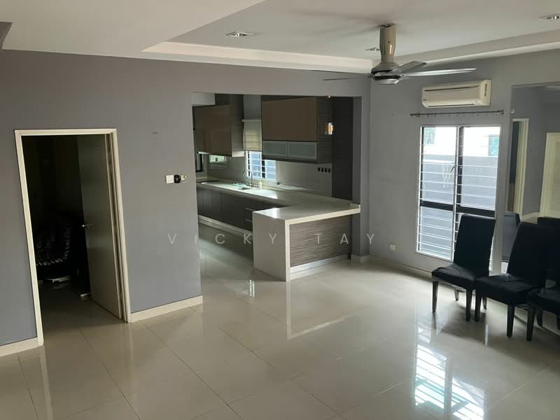 Semi-Detached House for Rent in Sutera Damansara (Damansara Damai) - Vicky Tay - Living Room - PropertyGuru.com.my