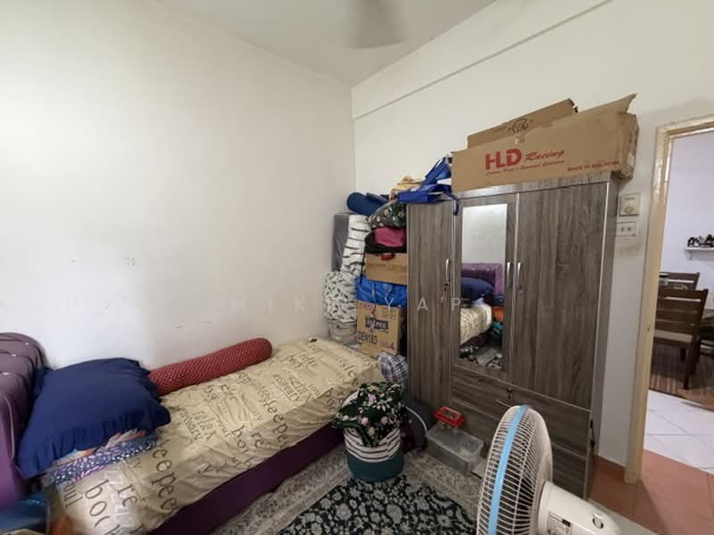 Pangsapuri untuk Dijual di Villa Danau - Mike Yap - Bedroom - PropertyGuru.com.my