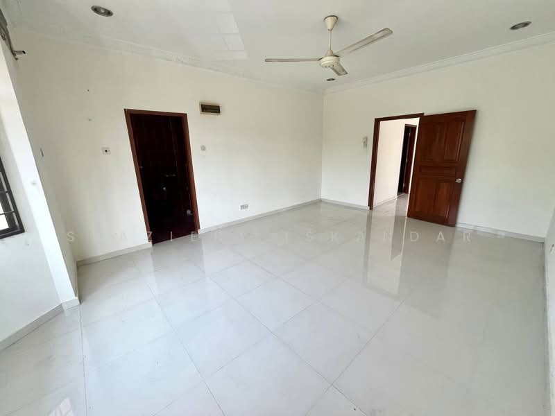 2-storey Terraced House for Sale in Taman Sri Selayang (Selayang) - Shaziery Iskandar - PropertyGuru.com.my