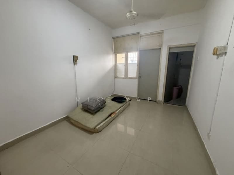 Pangsapuri untuk Dijual di Pangsa Murni - Mike Yap - Bedroom - PropertyGuru.com.my