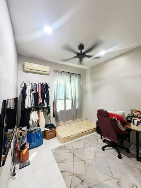 2-storey Terraced House for Sale in Setia Tropika (Johor Bahru) - Keith Shum - Bedroom - PropertyGuru.com.my