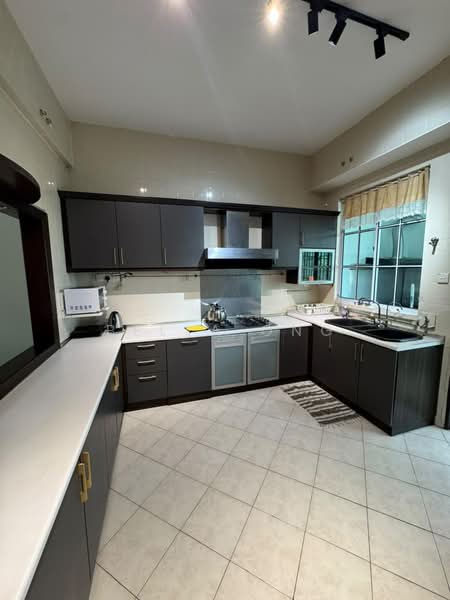 Rumah Teres 2-Tingkat untuk Disewa di Taman Century (Johor Bahru) - Bella Ong - PropertyGuru.com.my