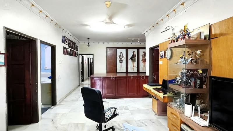 Bungalow House for Sale in Taman Paramount (Petaling Jaya) - Austen Fong - Family Hall - PropertyGuru.com.my