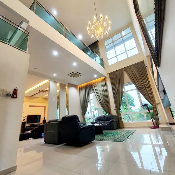 Bungalow House for Sale in Kulim Golf & Country Resort (Kulim) - Aswad . - Living Room - PropertyGuru.com.my