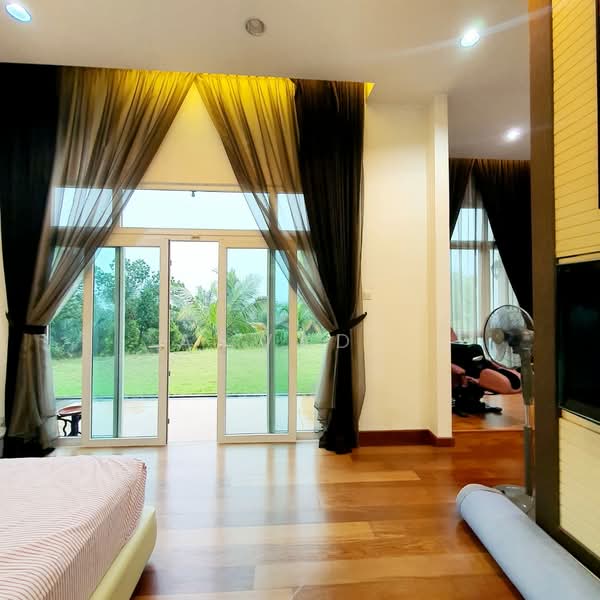Bungalow House for Sale in Kulim Golf & Country Resort (Kulim) - Aswad . - Bedroom - PropertyGuru.com.my