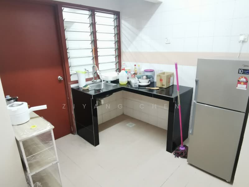 Apartment for Rent at Damai Apartment - Ziyang Chen - Kitchen - PropertyGuru.com.my