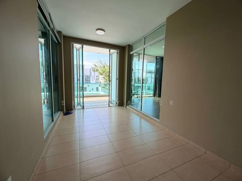 Cluster House for Sale in Nusa Duta (Iskandar Puteri (Nusajaya)) - Siow Yan Er - Balcony - PropertyGuru.com.my