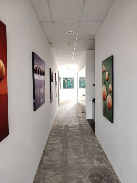 Shop / Office untuk Dijual di Seksyen 9 (Bangi) - Carmens Teh - Corridor - PropertyGuru.com.my