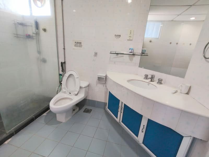 Kondominium untuk Disewa di Mutiara Villa Condominium - Phoebe Oon - Bathroom - PropertyGuru.com.my