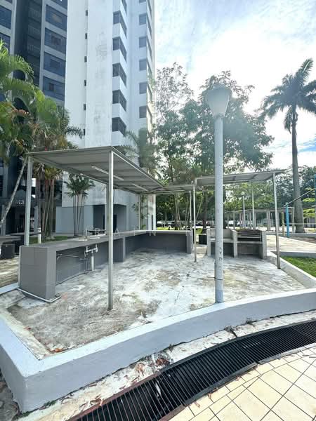 Pangsapuri untuk Dijual di Mewah View Luxurious Apartments - Rain Ng - Exterior - PropertyGuru.com.my
