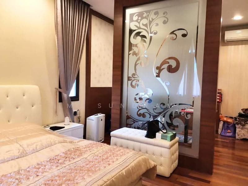 Bungalow House for Sale in Setia Eco Park (Setia Alam) - M. Sundram - Bedroom - PropertyGuru.com.my