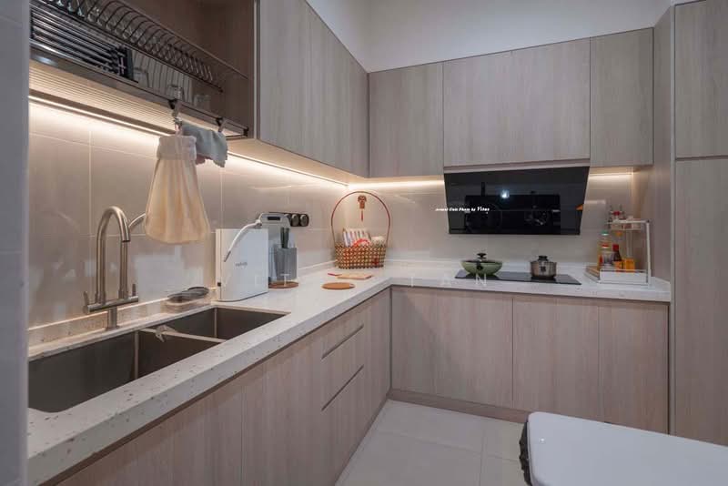 Semi-Detached House for Rent in Eco Ardence (Setia Alam) - Vitas Tan - Kitchen - PropertyGuru.com.my
