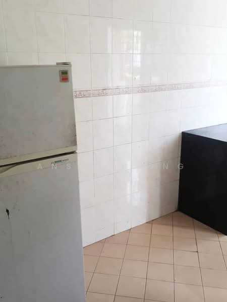 Pangsapuri untuk Dijual di Melawis Apartment - Anson Hiong - Kitchen - PropertyGuru.com.my