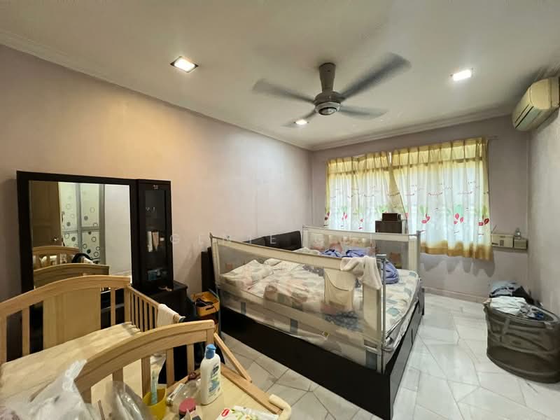 Rumah Teres 2-Tingkat untuk Dijual di Seksyen 2, Taman Kinrara (Puchong) - Ginie Gui - Bedroom - PropertyGuru.com.my