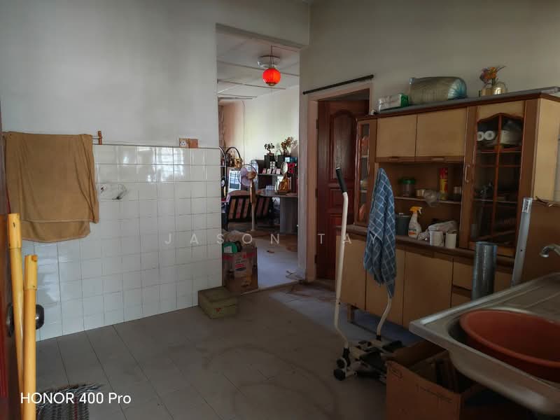 Rumah Teres 1-Tingkat untuk Dijual di Taman Malim Jaya (Bachang) - Jason Tay - Kitchen - PropertyGuru.com.my