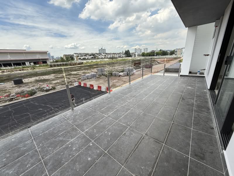 Semi-Detached House for Sale in Bandar Metro Puchong (Puchong) - Ginie Gui - Balcony - PropertyGuru.com.my