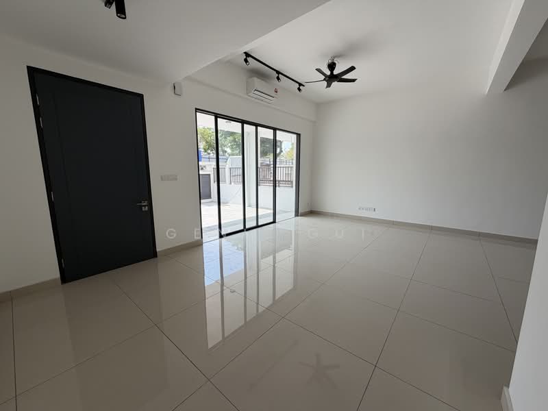 Rumah Teres 3-Tingkat untuk Dijual di Taman Puchong Intan (Puchong) - Ginie Gui - Living Room - PropertyGuru.com.my