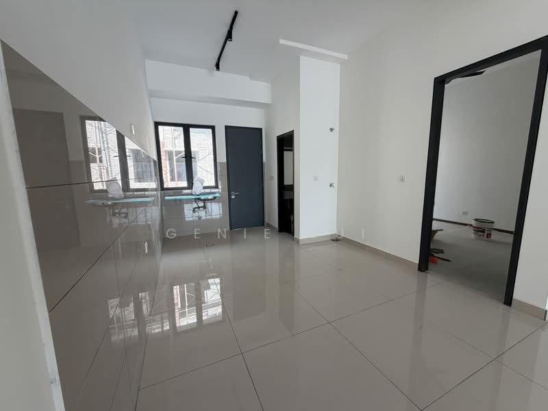 Rumah Teres 3-Tingkat untuk Dijual di Taman Puchong Intan (Puchong) - Ginie Gui - Kitchen - PropertyGuru.com.my