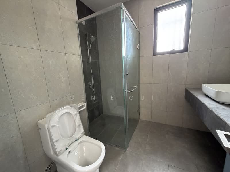 Rumah Teres 3-Tingkat untuk Dijual di Taman Puchong Intan (Puchong) - Ginie Gui - Bathroom - PropertyGuru.com.my