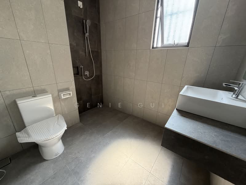 Rumah Teres 3-Tingkat untuk Dijual di Taman Puchong Intan (Puchong) - Ginie Gui - Bathroom - PropertyGuru.com.my