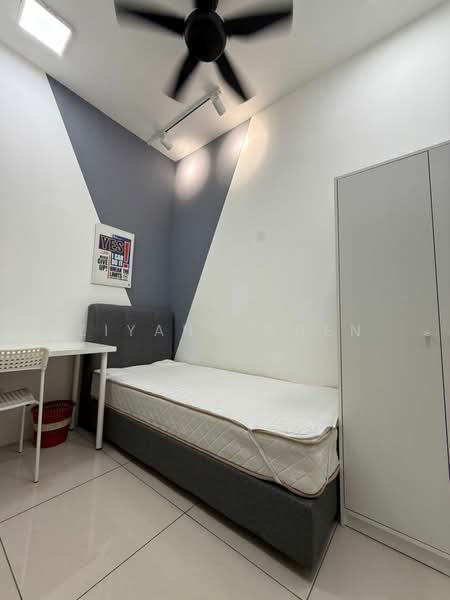 Kediaman Servis untuk Dijual di Continew - Ziyang Chen - Bedroom - PropertyGuru.com.my