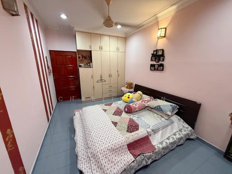 Terraced House for Sale in Taman Bayu Perdana (Klang) - Charlie Gan - Bedroom - PropertyGuru.com.my