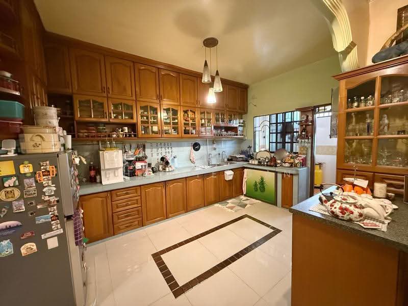 Terraced House for Sale in Taman Bayu Perdana (Klang) - Charlie Gan - Kitchen - PropertyGuru.com.my