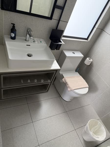Service Residence for Rent at Millerz Square Serviced Residence - Larry Wong - Bathroom - PropertyGuru.com.my