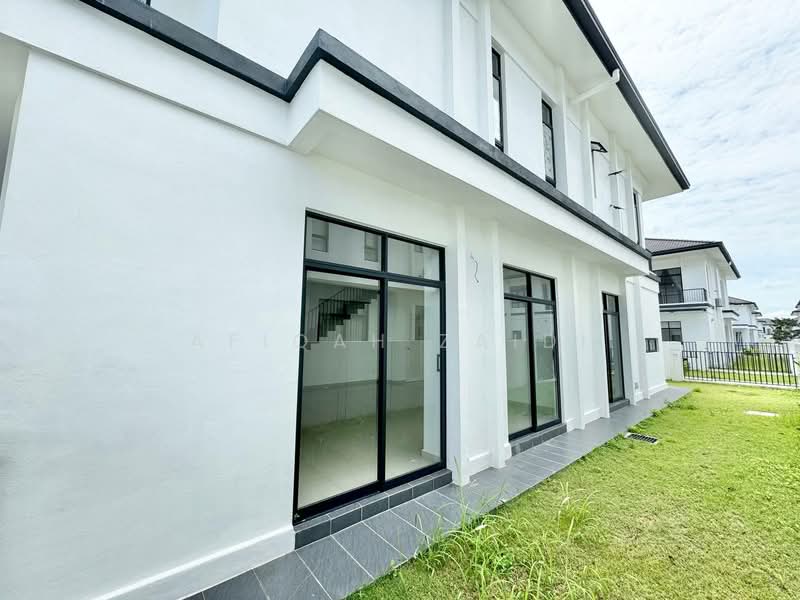 Rumah Berkembar untuk Dijual di Eco Grandeur (Puncak Alam) - Afiqah zaidi - Exterior - PropertyGuru.com.my