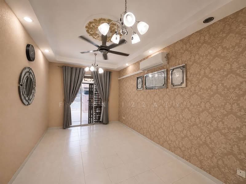 1-storey Terraced House for Sale in Taman Pulai Jaya (Pulai) - Fatin Izzaty - PropertyGuru.com.my