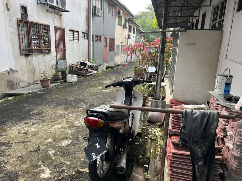 Rumah Teres untuk Disewa di Kepong (Kuala Lumpur) - Esther Ng - Exterior - PropertyGuru.com.my
