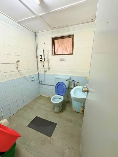 Condominium for Sale at Cypress Condominium - WAYNE SHENG - Bathroom - PropertyGuru.com.my