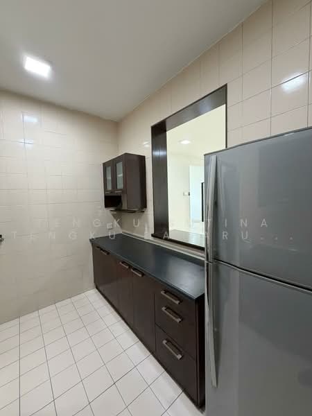 Condominium for Sale at Royal Domain Sri Putramas 2 - Tengku Sutina Tengku Baharuddin - Kitchen - PropertyGuru.com.my