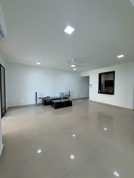 Condominium for Sale at Royal Domain Sri Putramas 2 - Tengku Sutina Tengku Baharuddin - Living Room - PropertyGuru.com.my