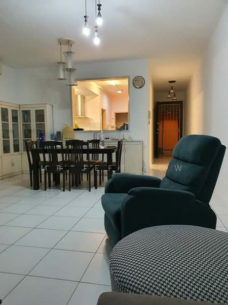 Kondominium untuk Dijual di The Tamarind - Mr Jeff Low - Living Room - PropertyGuru.com.my
