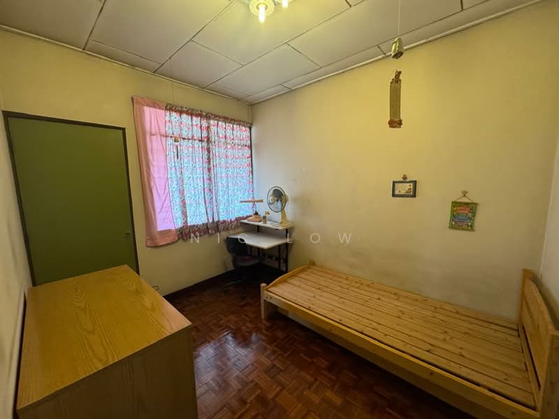 Rumah Teres 2-Tingkat untuk Dijual di Taman Bukit Maluri (Kepong) - Nic Low - Bedroom - PropertyGuru.com.my