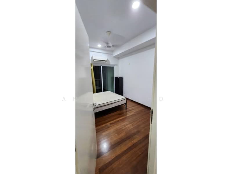 Kediaman Servis untuk Dijual di Medalla @ Oasis Corporate Park - Anthony Ho - Bedroom - PropertyGuru.com.my