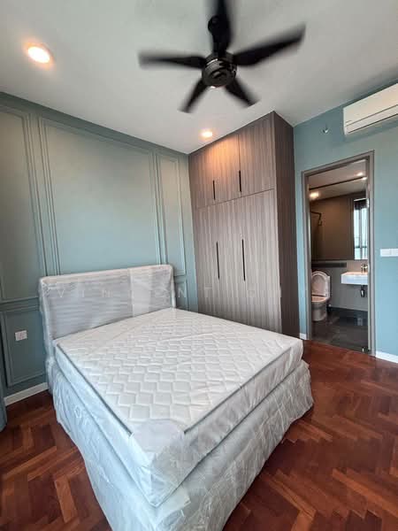 Service Residence for Sale at Bloomsvale Menara Vista Petaling - Vincent Chye - Bedroom - PropertyGuru.com.my